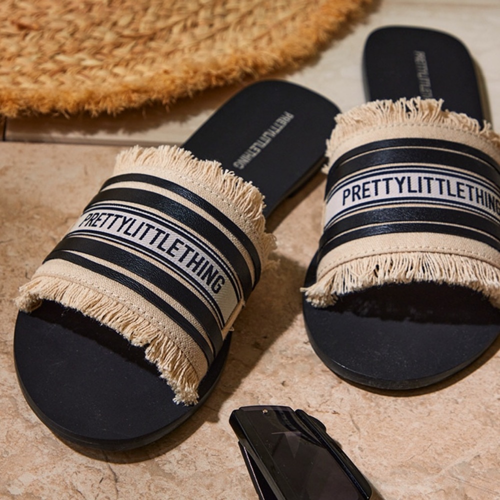 Black & Beige Fringe Sandals. BNWT.